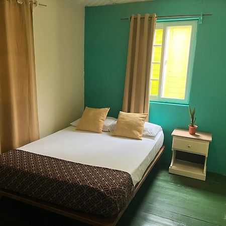 Hostal Cay Bastimentos Ngoại thất bức ảnh
