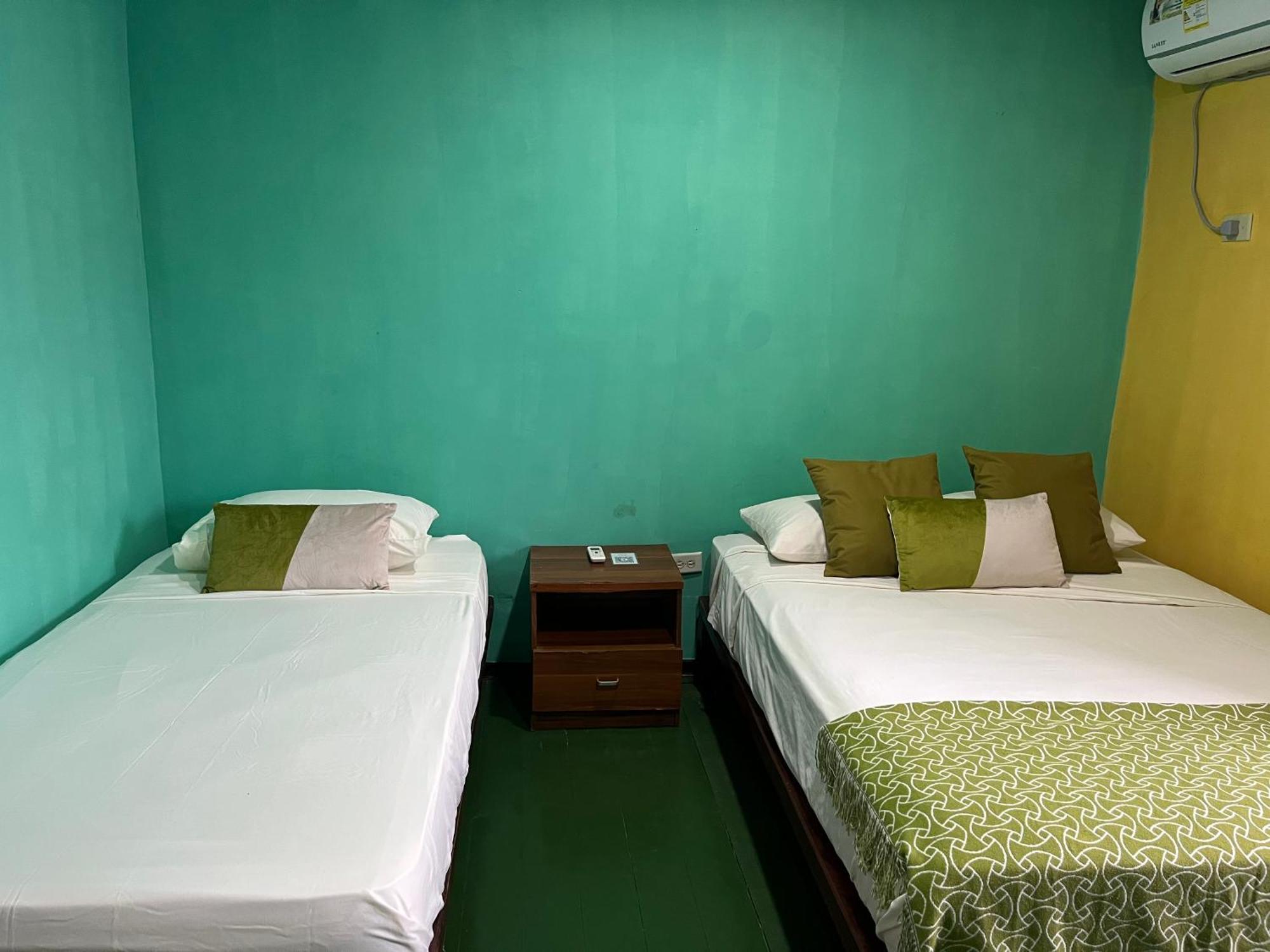 Hostal Cay Bastimentos Ngoại thất bức ảnh