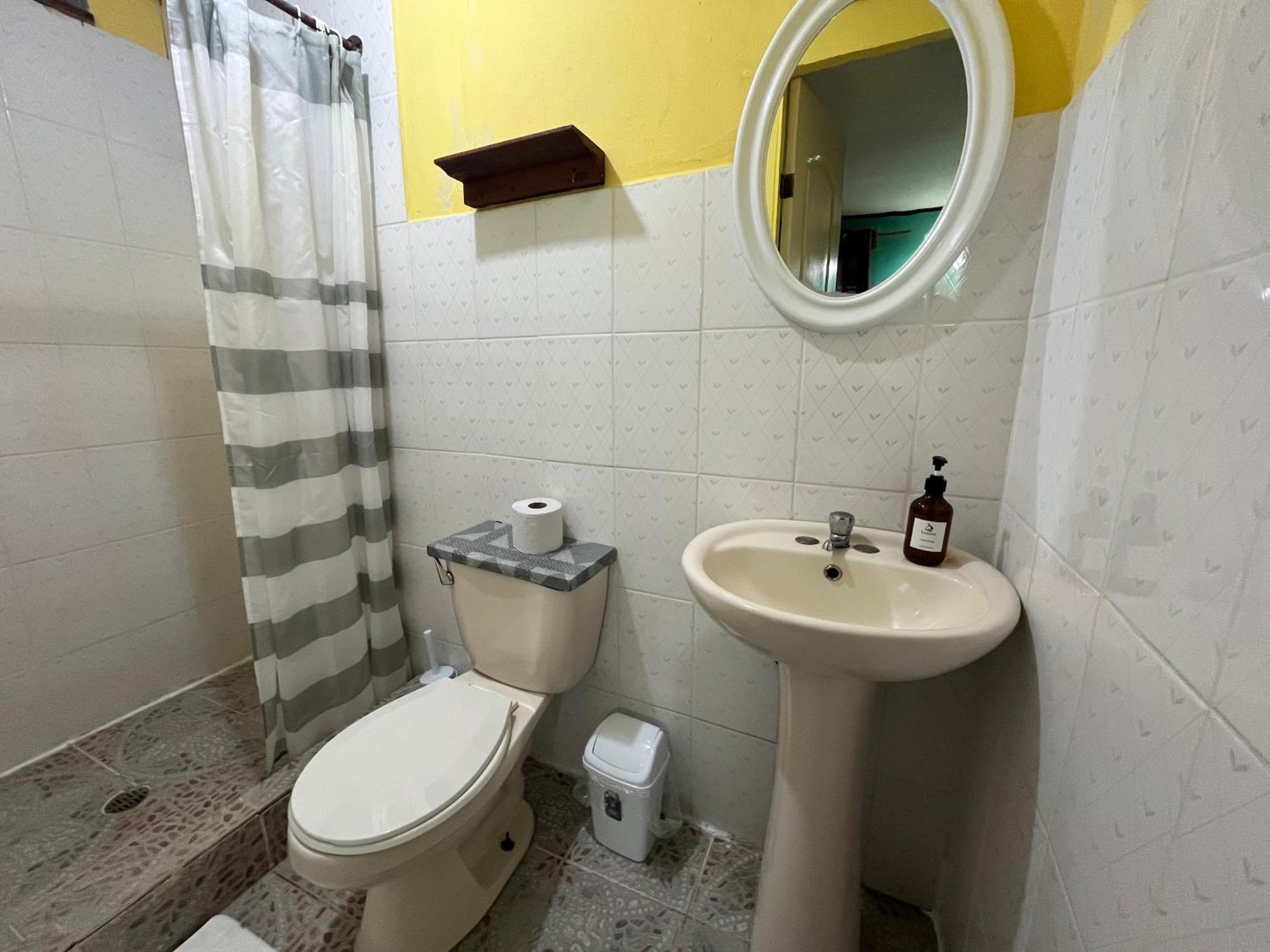 Hostal Cay Bastimentos Ngoại thất bức ảnh